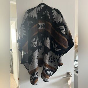 SOLD | Mini Tipi Shawl | Thunderbird Pattern